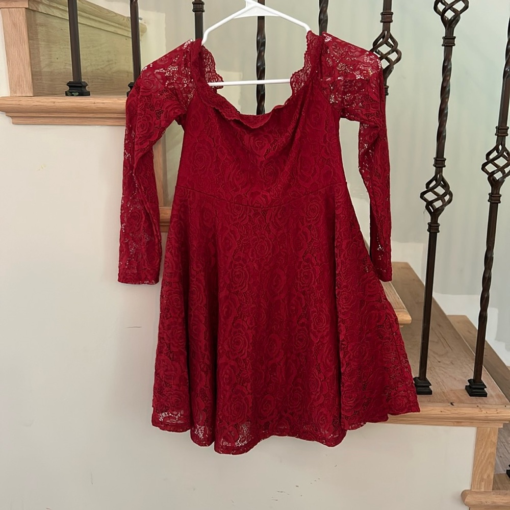 Adorable girls holiday dress